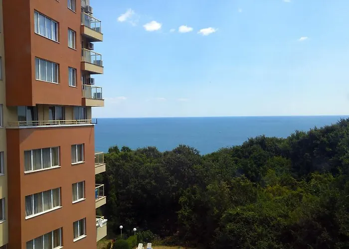 Апартаменты Europroperties Nikea Park Золотые Пески