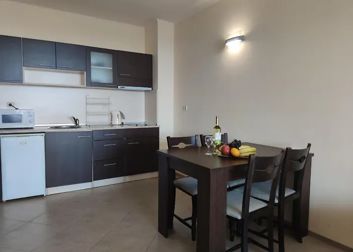 Europroperties Nikea Park Apartment Golden Sands