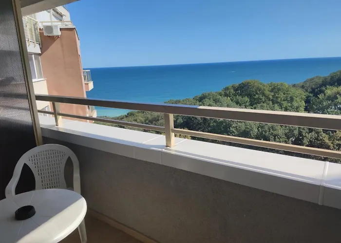 Europroperties Nikea Park Apartment *
